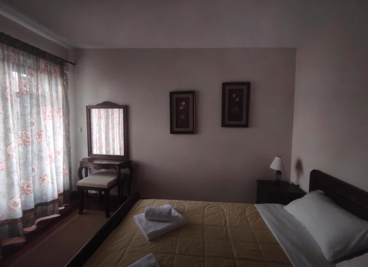 Meterizi Guesthouse Varvítsa エクステリア 写真
