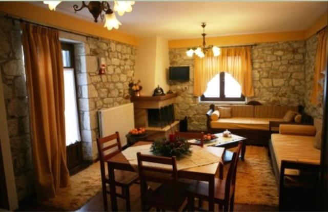 Meterizi Guesthouse Varvítsa エクステリア 写真